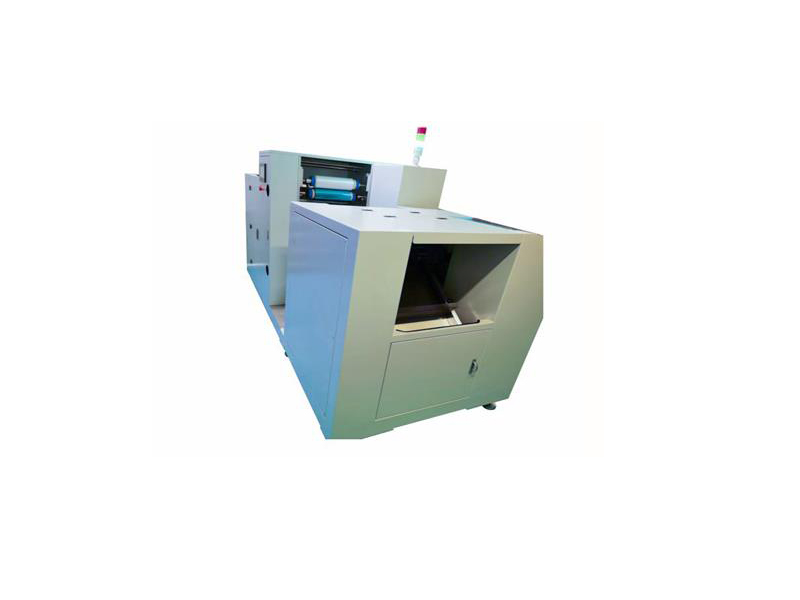 Fully automatic laminating machine