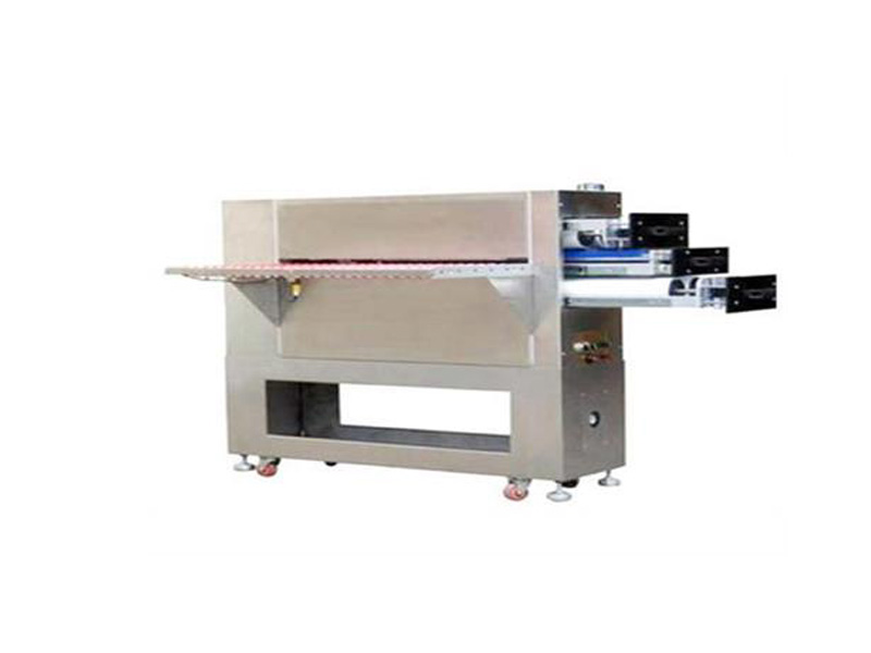 Board cleaning machine
