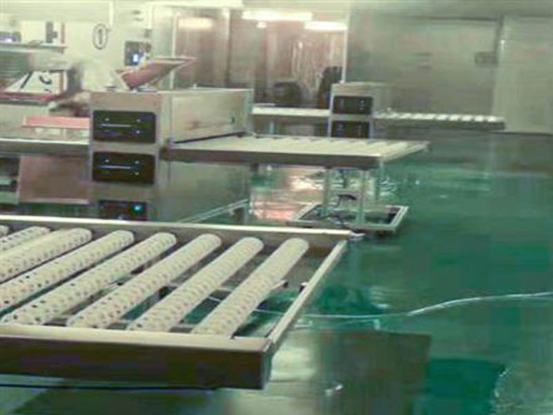 Reciprocating dusting machine (with wings)